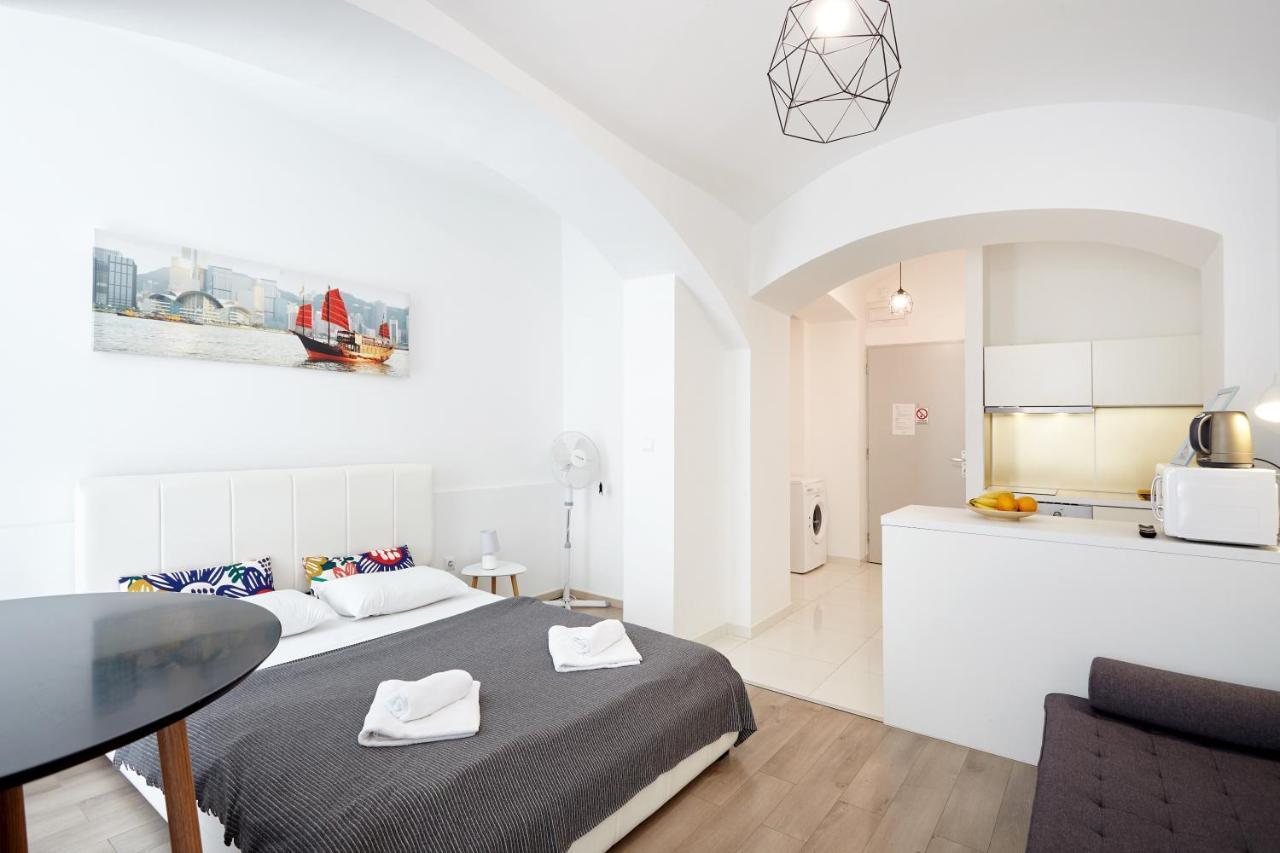 Prague Friendly Apartments In Praha Bagian luar foto